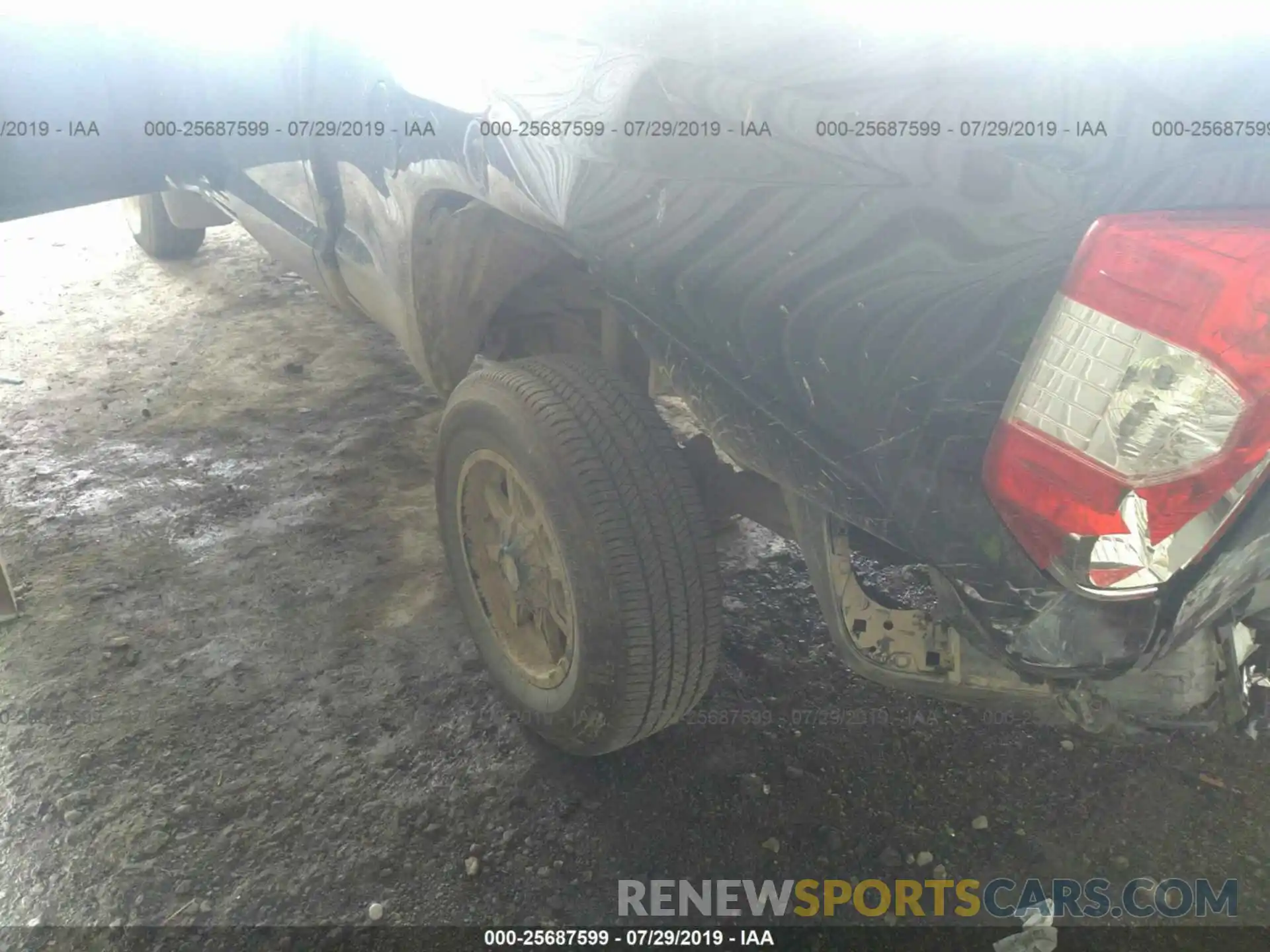 6 Photograph of a damaged car 5TFRM5F10KX139547 TOYOTA TUNDRA 2019