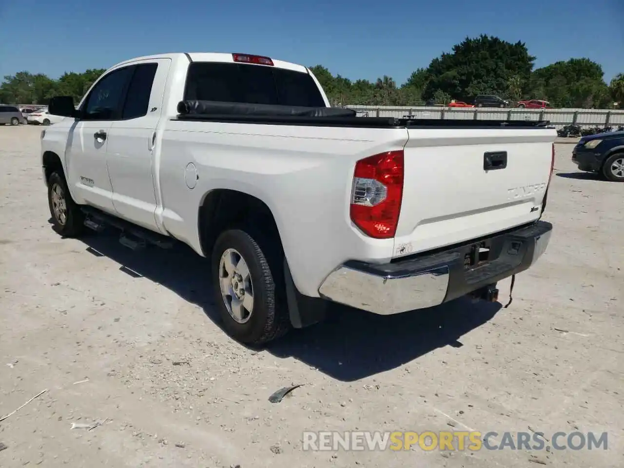 3 Photograph of a damaged car 5TFRM5F10KX140634 TOYOTA TUNDRA 2019