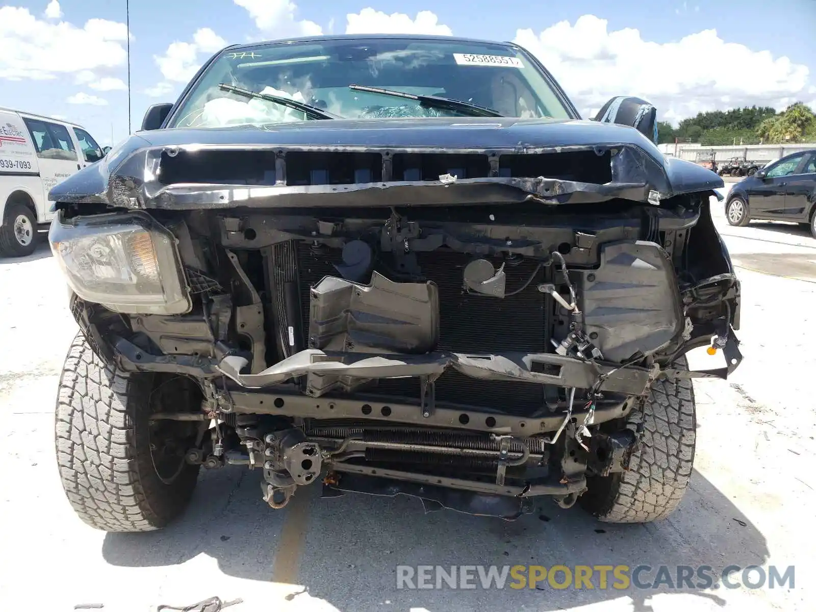 9 Photograph of a damaged car 5TFRM5F10KX142982 TOYOTA TUNDRA 2019