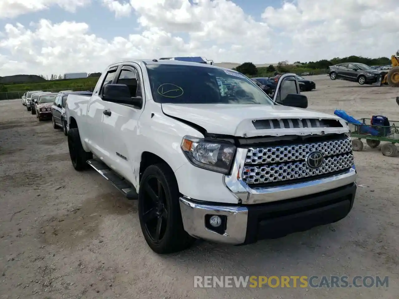 1 Photograph of a damaged car 5TFRM5F10KX143842 TOYOTA TUNDRA 2019