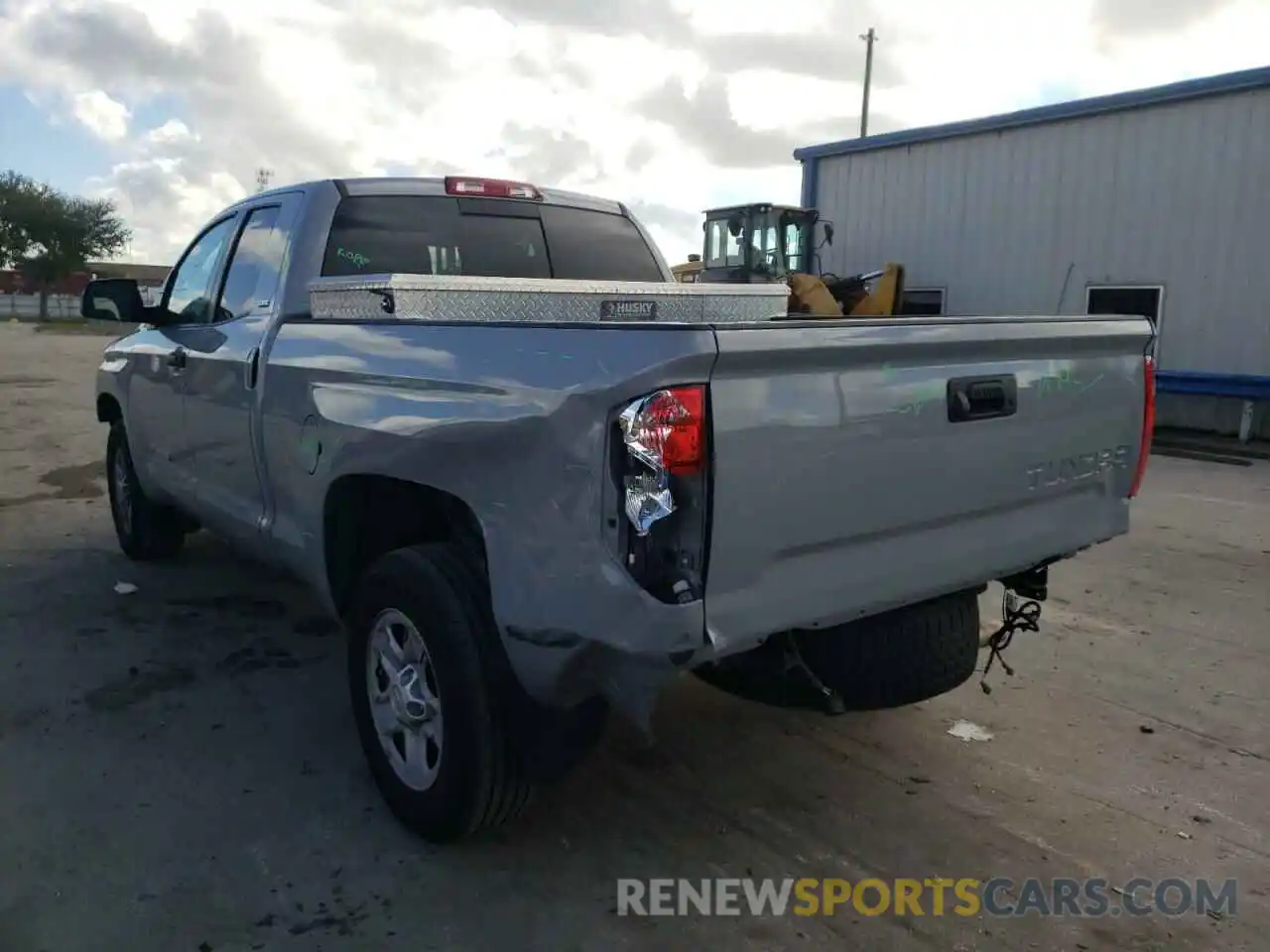 3 Photograph of a damaged car 5TFRM5F10KX144022 TOYOTA TUNDRA 2019