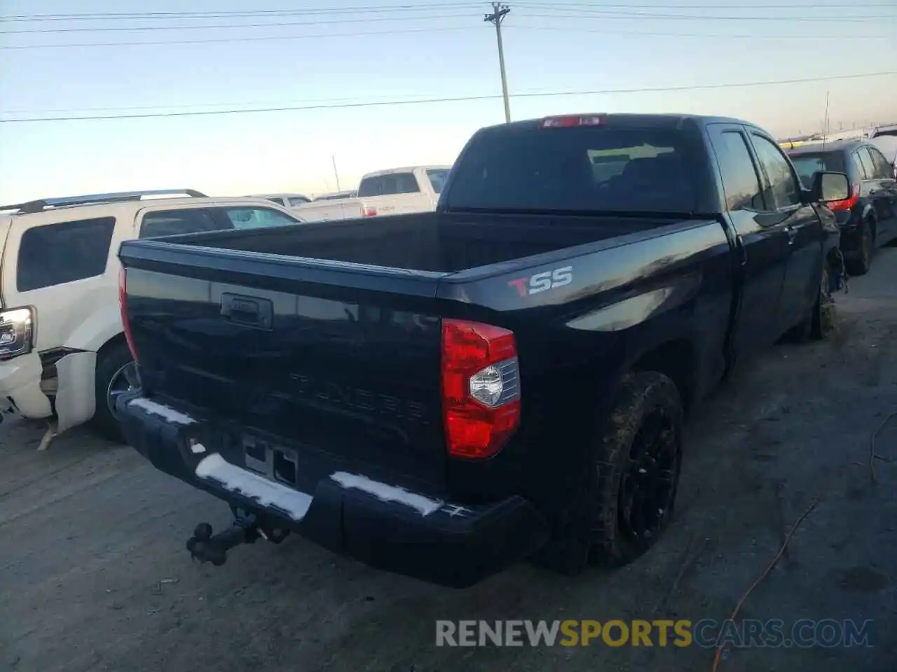 4 Photograph of a damaged car 5TFRM5F11KX139119 TOYOTA TUNDRA 2019