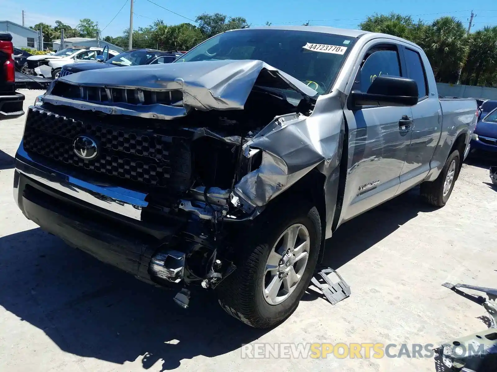 2 Photograph of a damaged car 5TFRM5F11KX142361 TOYOTA TUNDRA 2019