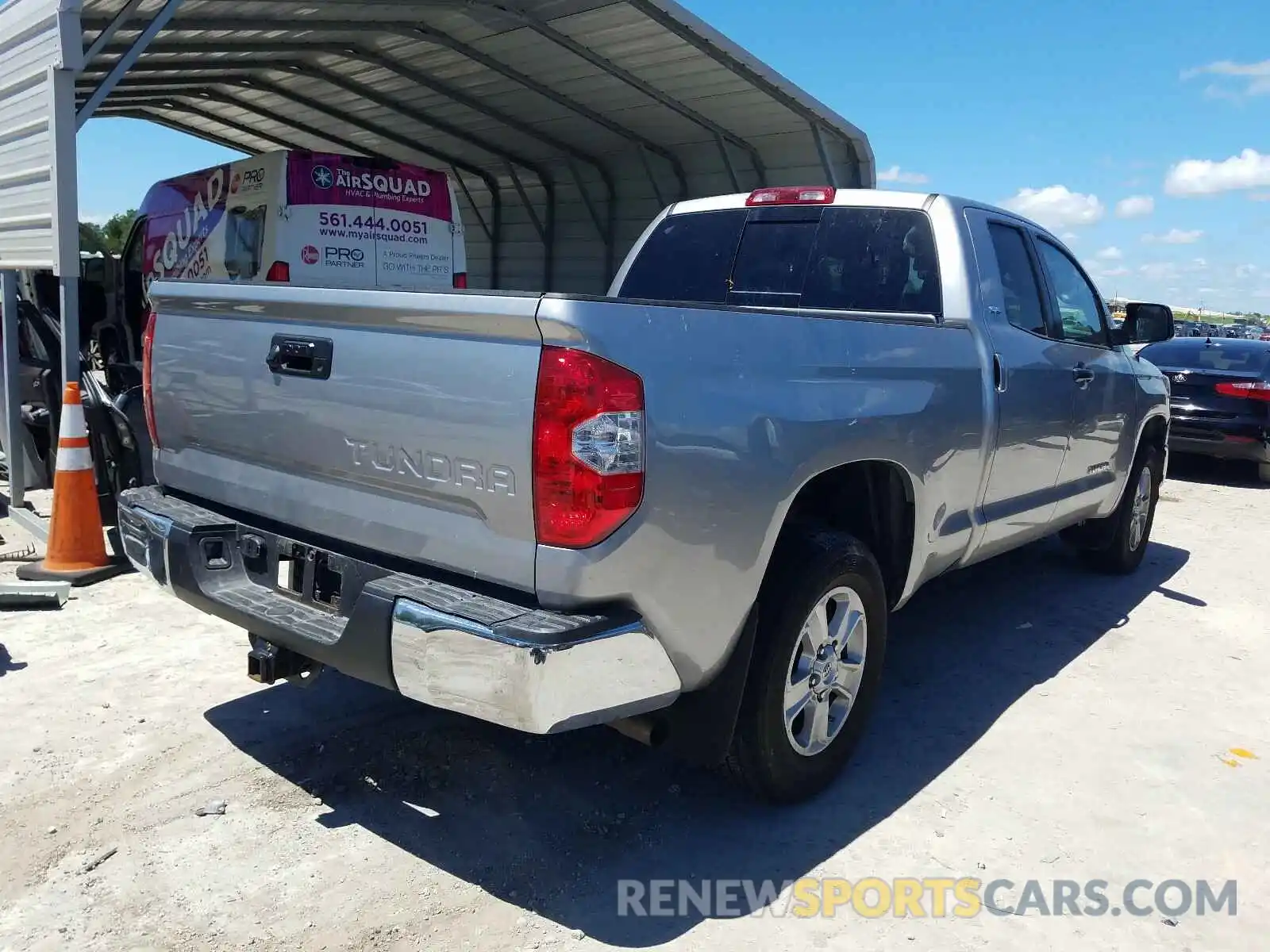 4 Photograph of a damaged car 5TFRM5F11KX142361 TOYOTA TUNDRA 2019