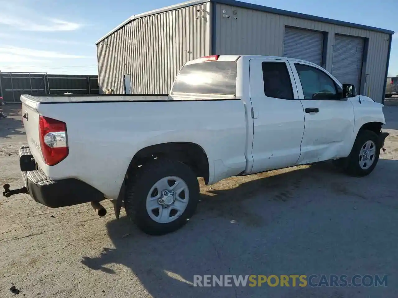 3 Photograph of a damaged car 5TFRM5F12KX137329 TOYOTA TUNDRA 2019