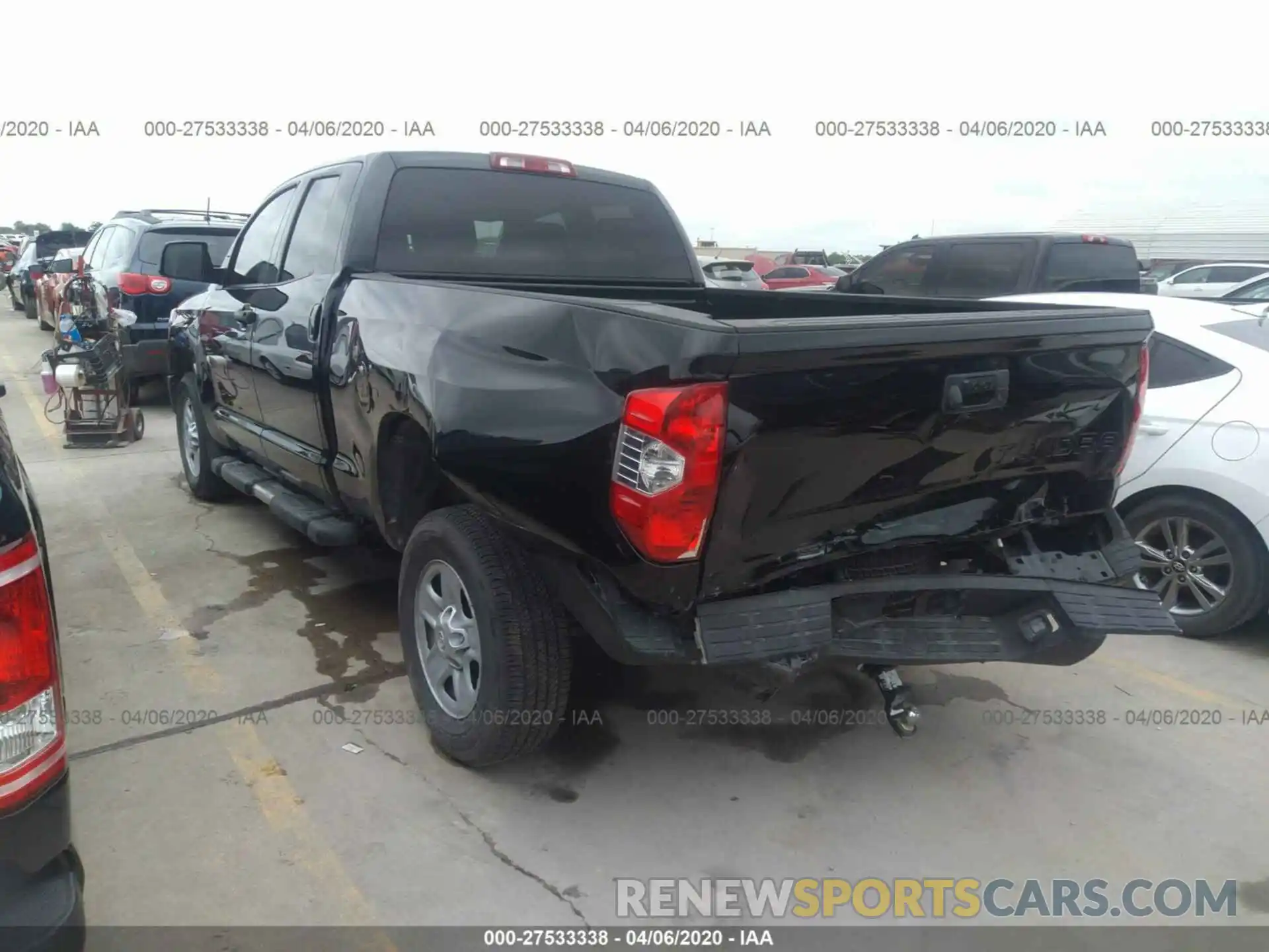 3 Фотография поврежденного автомобиля 5TFRM5F12KX141266 TOYOTA TUNDRA 2019