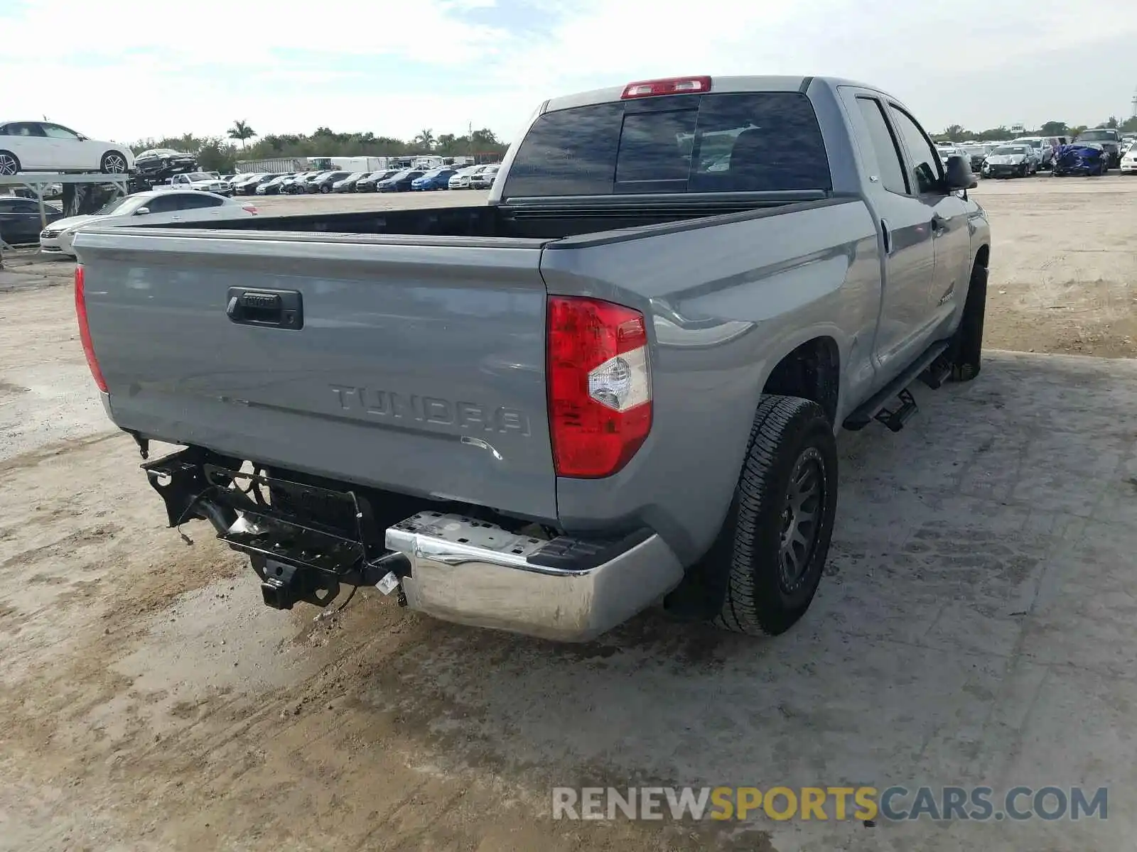 4 Photograph of a damaged car 5TFRM5F12KX141784 TOYOTA TUNDRA 2019