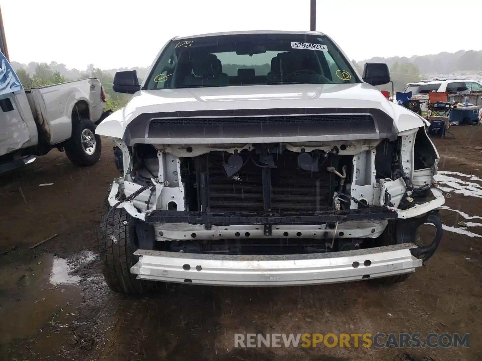 9 Photograph of a damaged car 5TFRM5F12KX142675 TOYOTA TUNDRA 2019