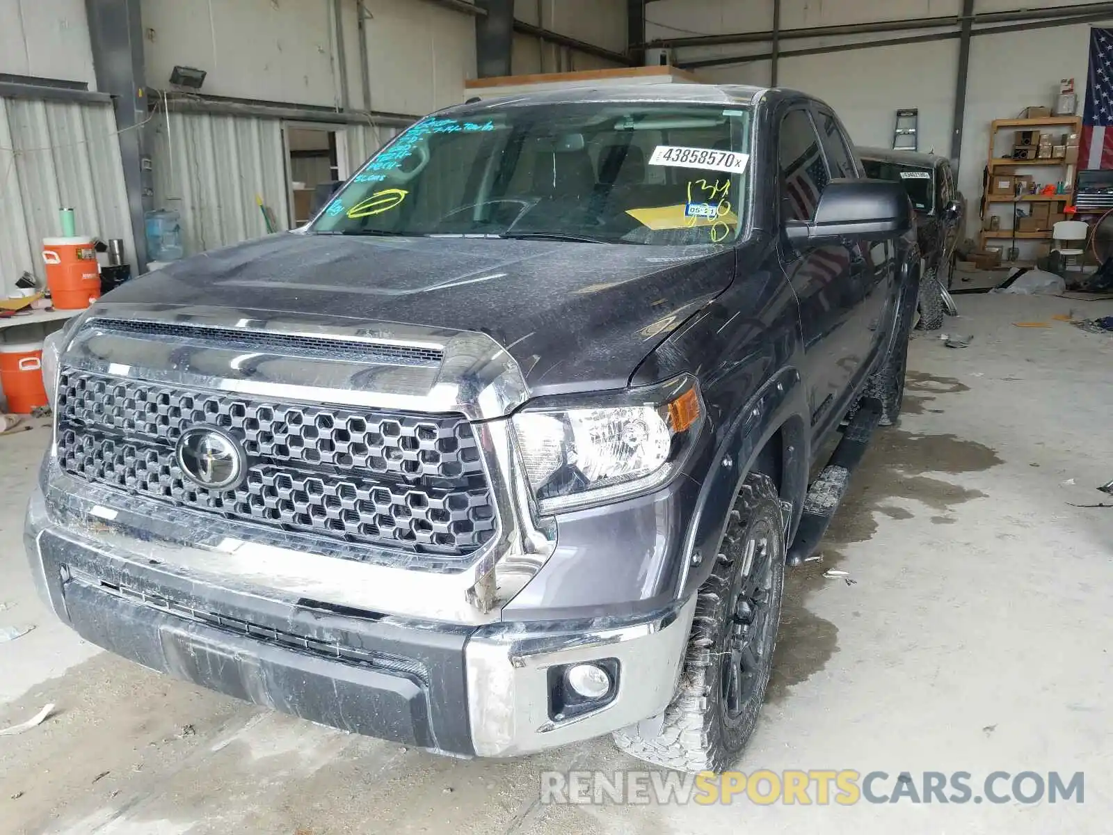 2 Photograph of a damaged car 5TFRM5F13KX134620 TOYOTA TUNDRA 2019