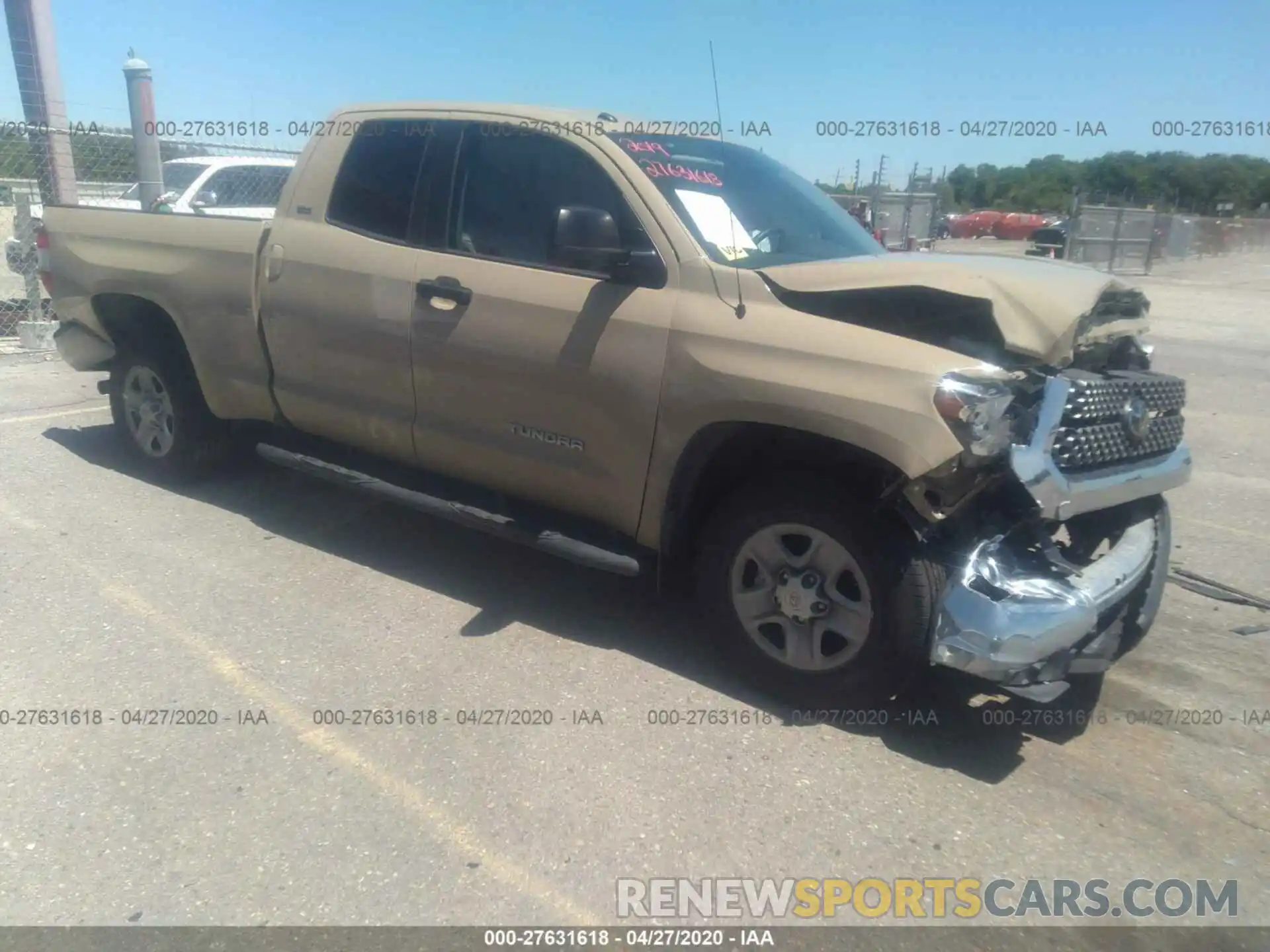 1 Photograph of a damaged car 5TFRM5F13KX139011 TOYOTA TUNDRA 2019