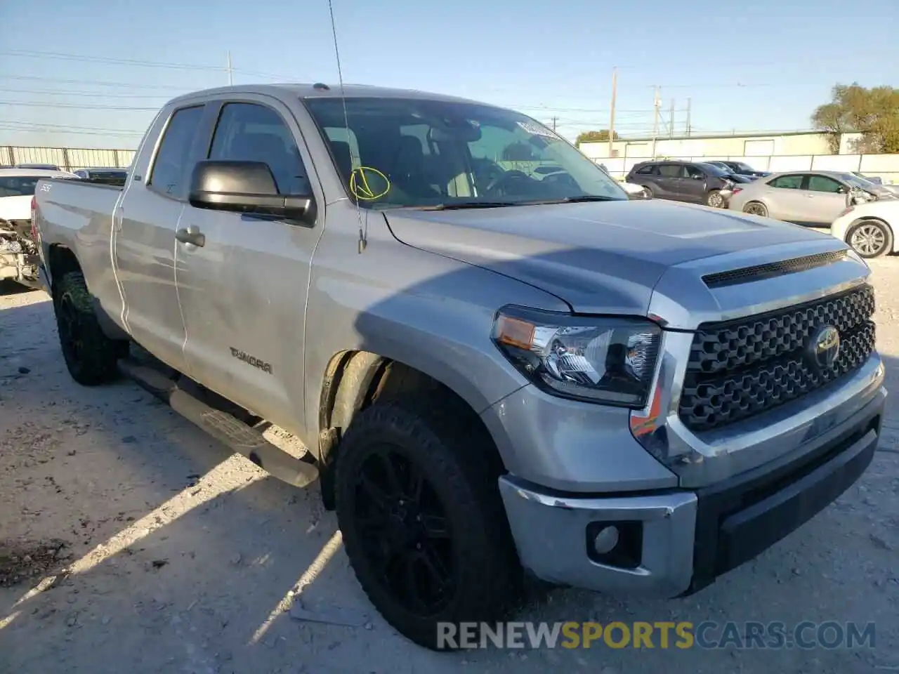 1 Photograph of a damaged car 5TFRM5F14KX138045 TOYOTA TUNDRA 2019