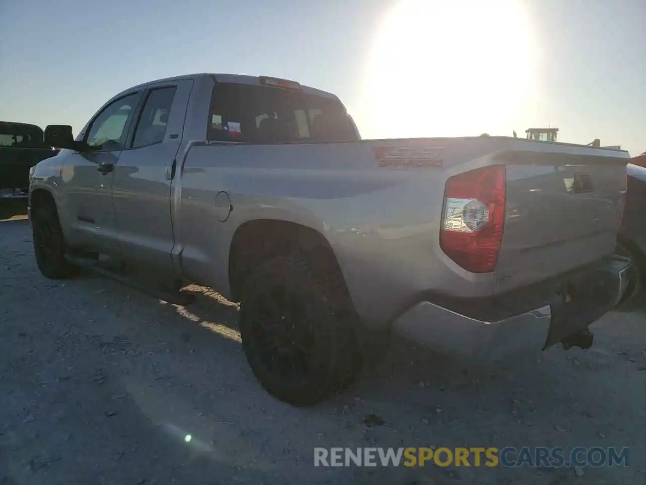 3 Photograph of a damaged car 5TFRM5F14KX138045 TOYOTA TUNDRA 2019