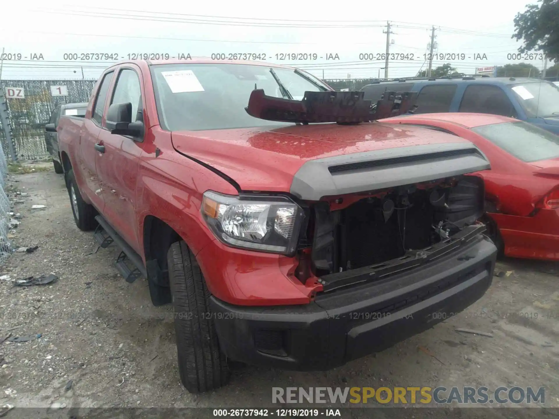 1 Photograph of a damaged car 5TFRM5F15KX134635 TOYOTA TUNDRA 2019