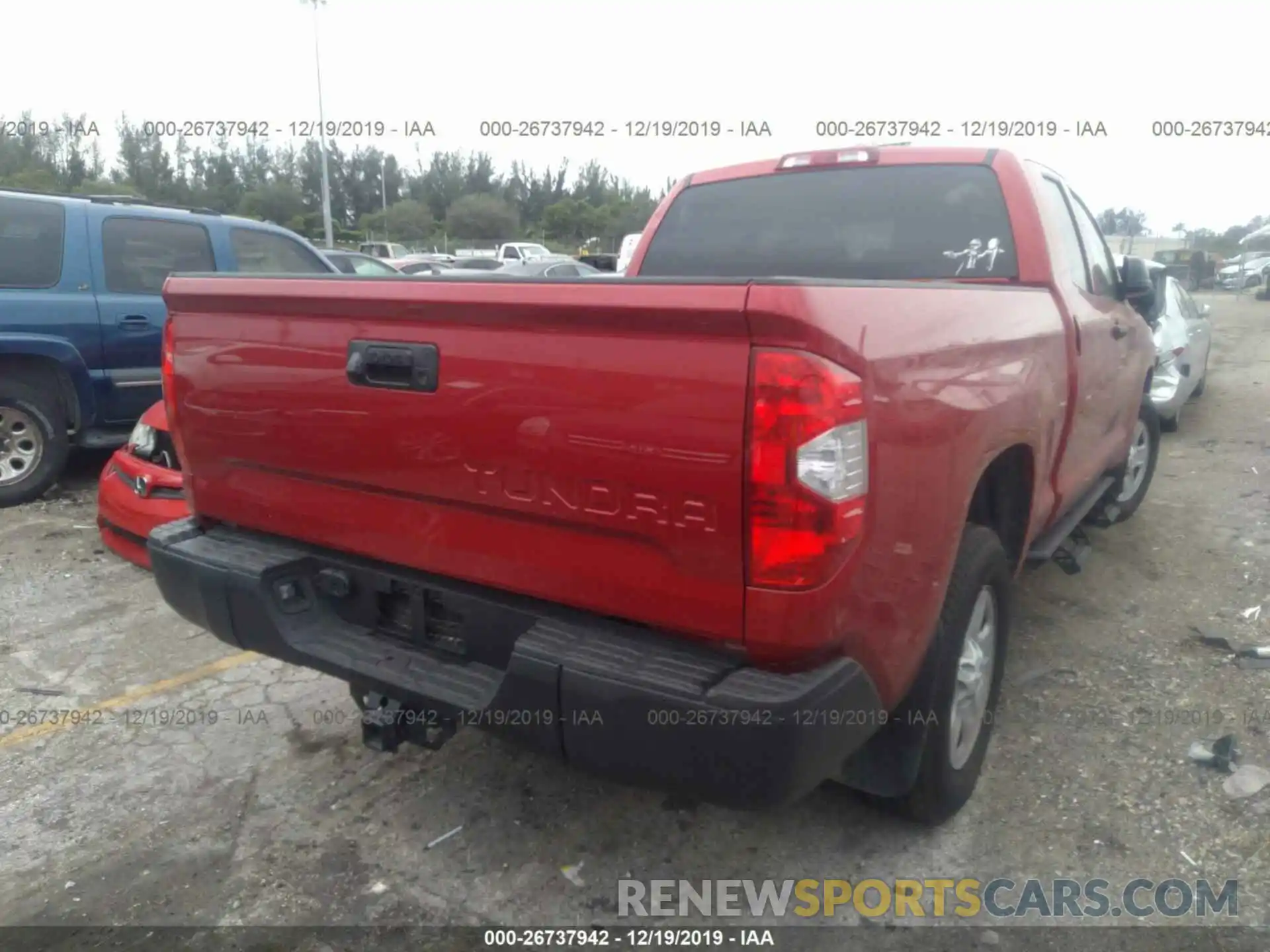 4 Photograph of a damaged car 5TFRM5F15KX134635 TOYOTA TUNDRA 2019