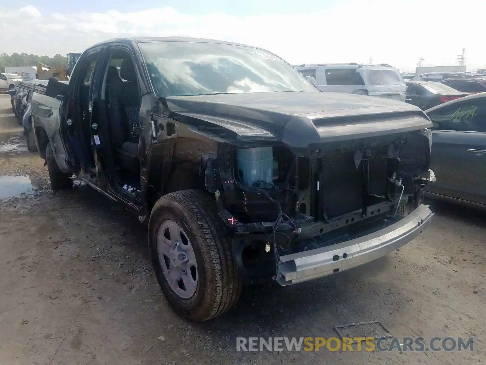 1 Photograph of a damaged car 5TFRM5F15KX136997 TOYOTA TUNDRA 2019