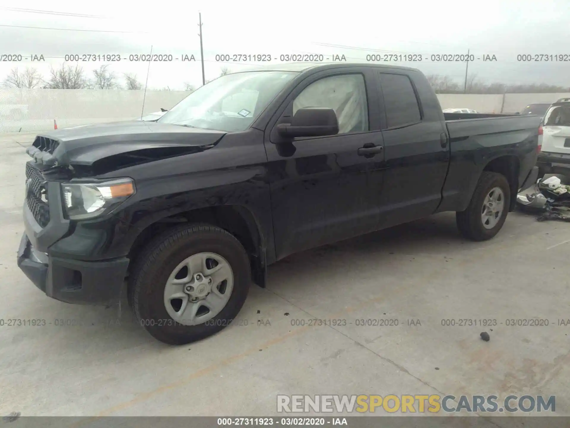 2 Photograph of a damaged car 5TFRM5F15KX138913 TOYOTA TUNDRA 2019