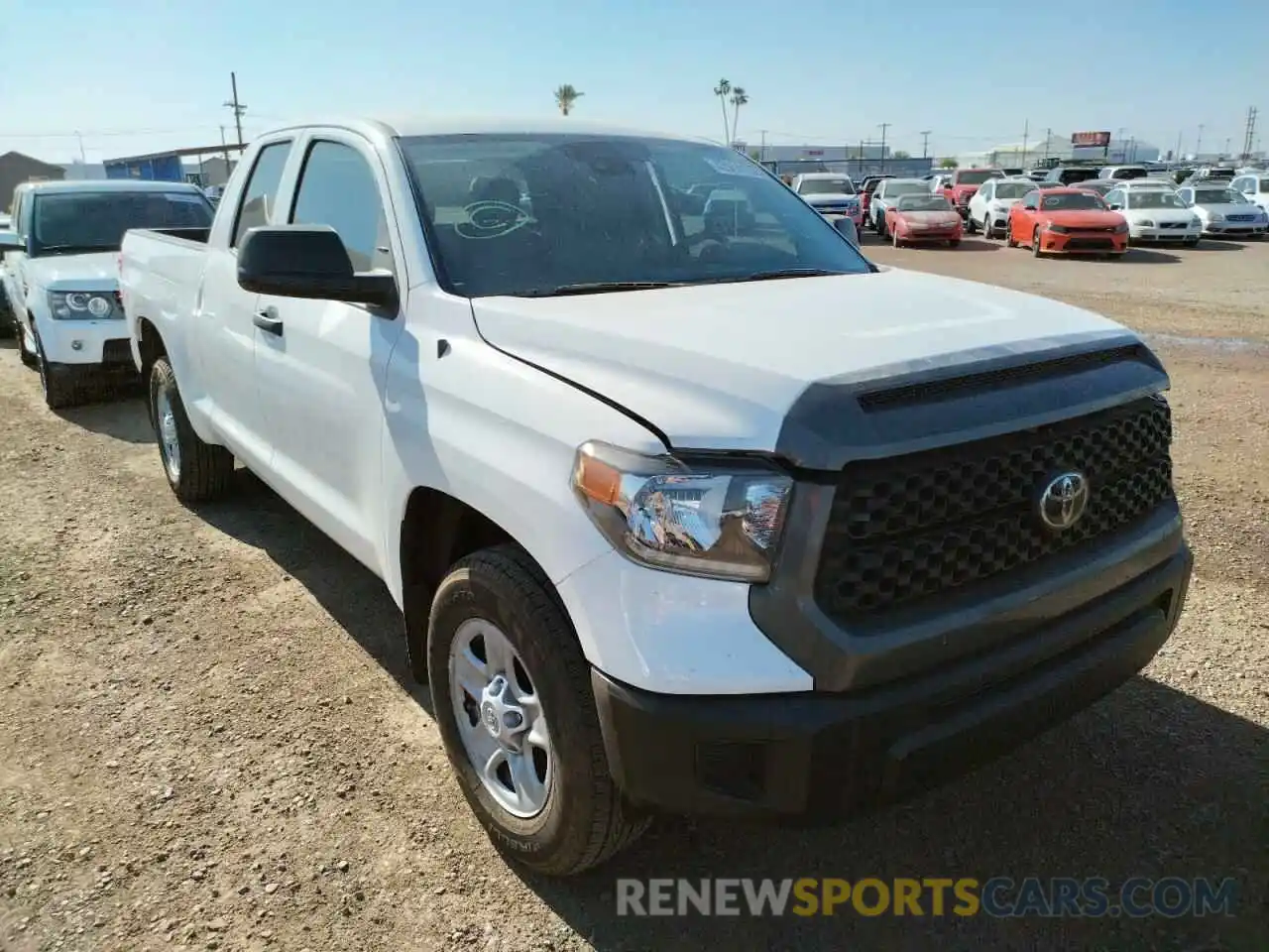 1 Photograph of a damaged car 5TFRM5F15KX141195 TOYOTA TUNDRA 2019