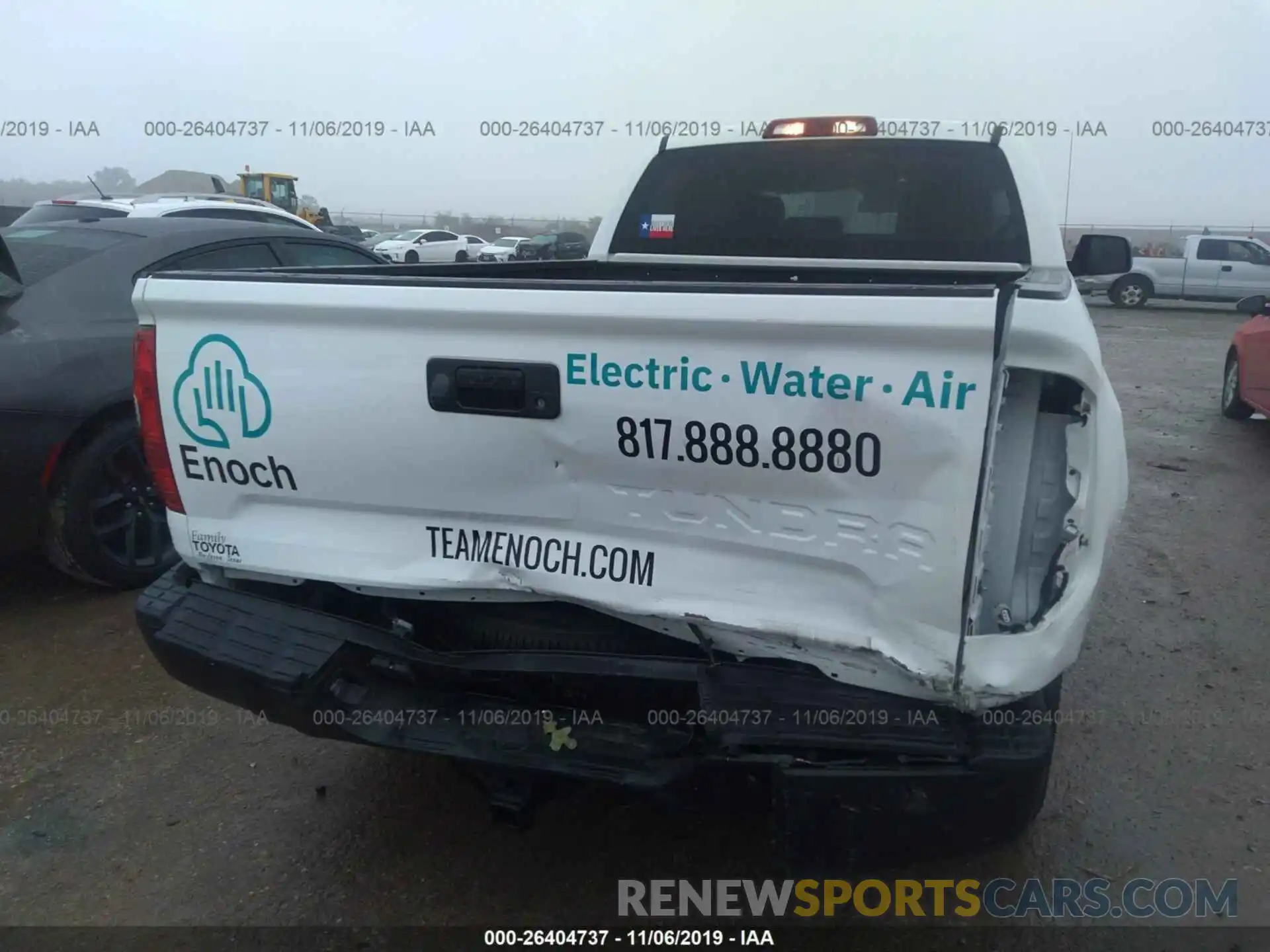 6 Photograph of a damaged car 5TFRM5F16KX141366 TOYOTA TUNDRA 2019