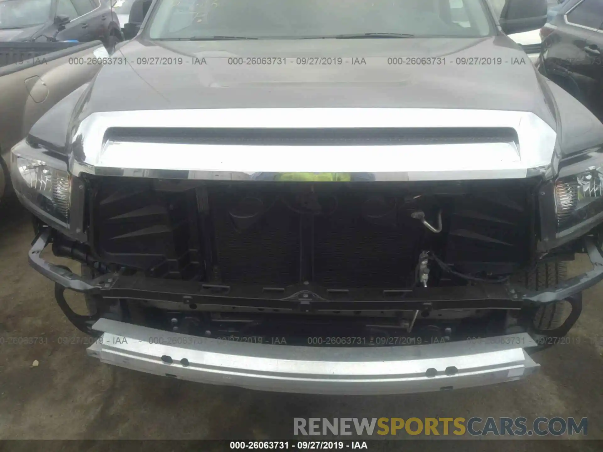 6 Photograph of a damaged car 5TFRM5F18KX135472 TOYOTA TUNDRA 2019