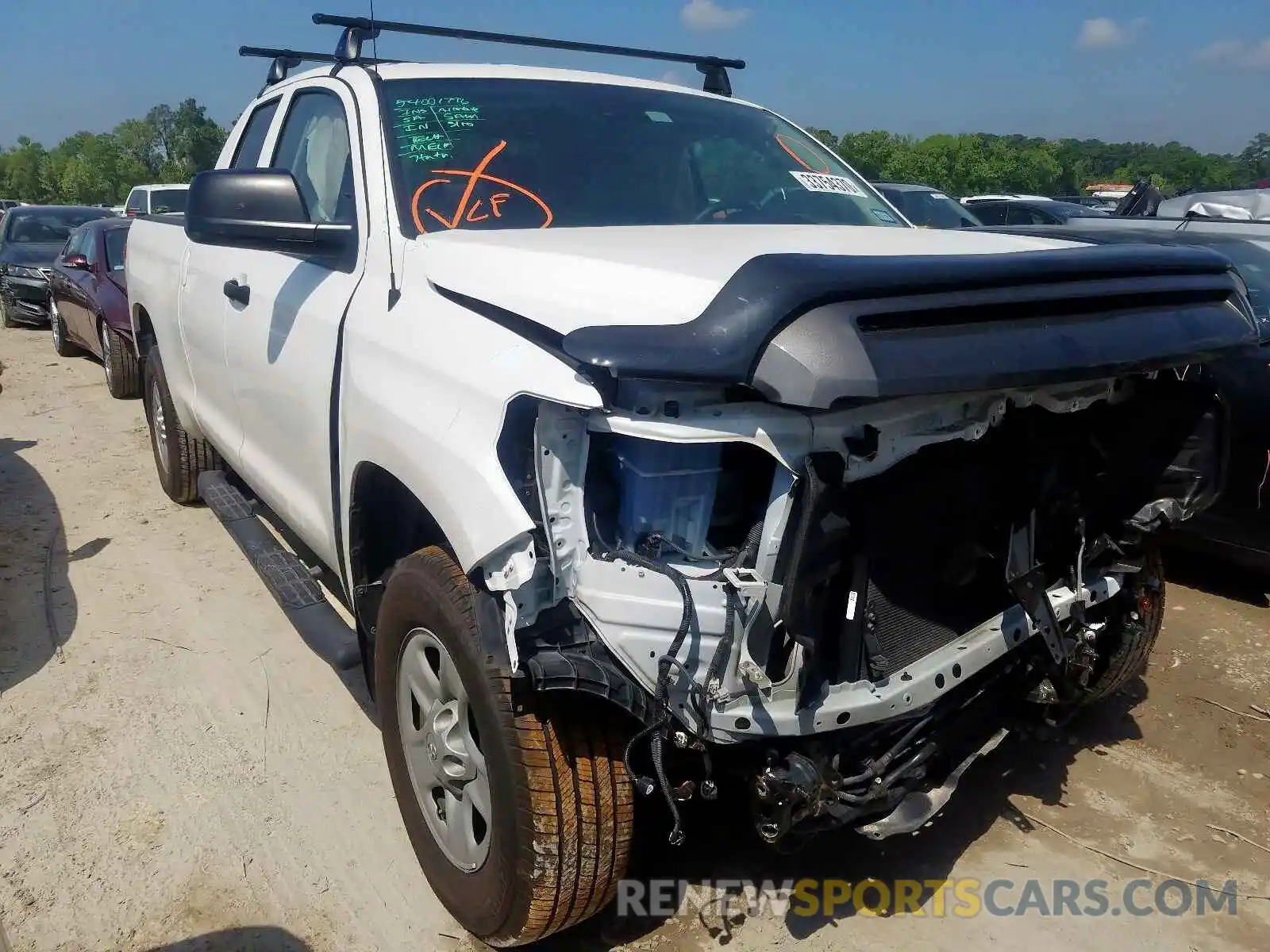 1 Photograph of a damaged car 5TFRM5F18KX135973 TOYOTA TUNDRA 2019