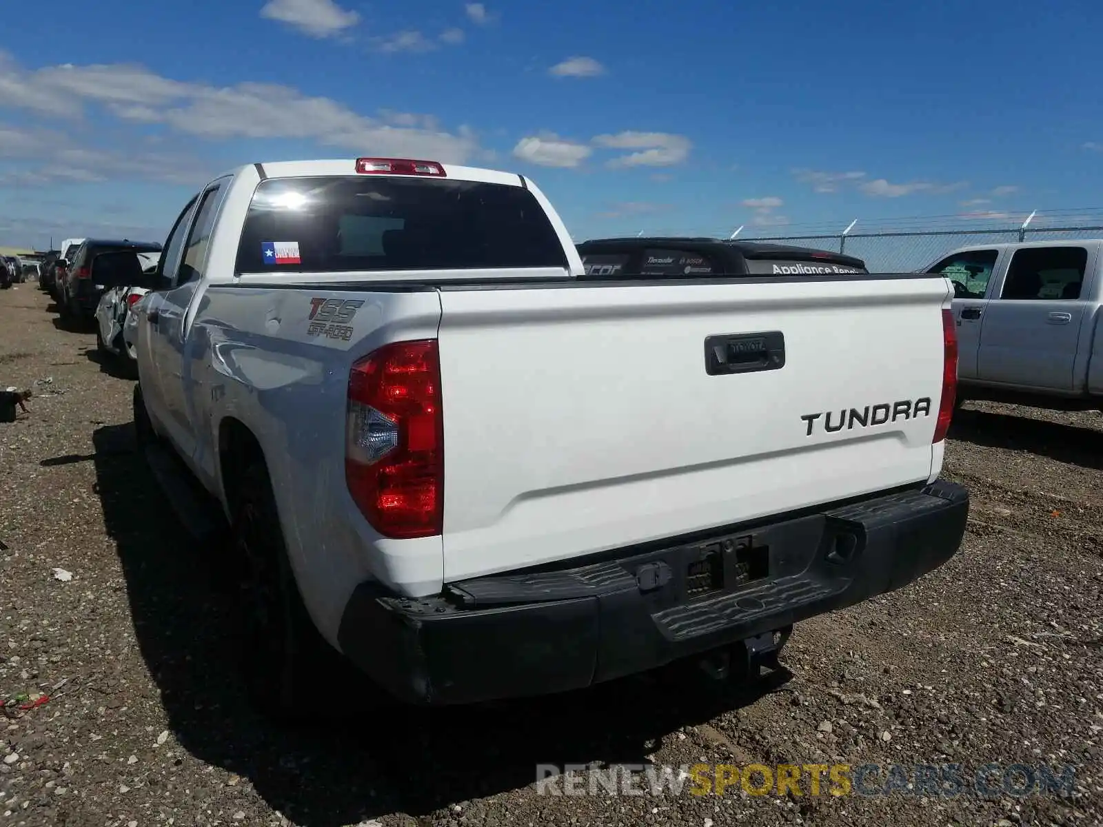 3 Photograph of a damaged car 5TFRM5F18KX140235 TOYOTA TUNDRA 2019