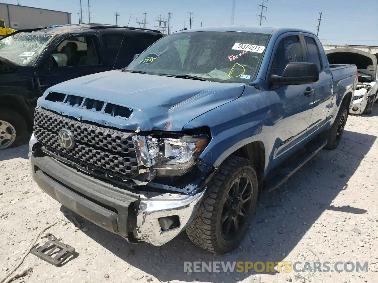 2 Photograph of a damaged car 5TFRM5F18KX141384 TOYOTA TUNDRA 2019