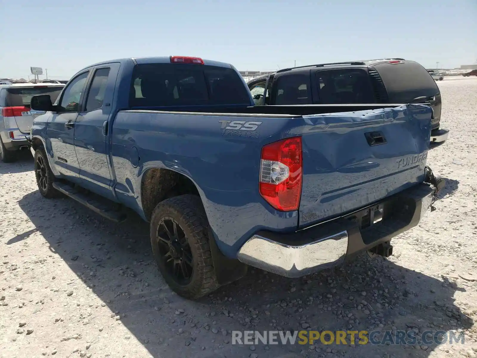 3 Photograph of a damaged car 5TFRM5F18KX141384 TOYOTA TUNDRA 2019