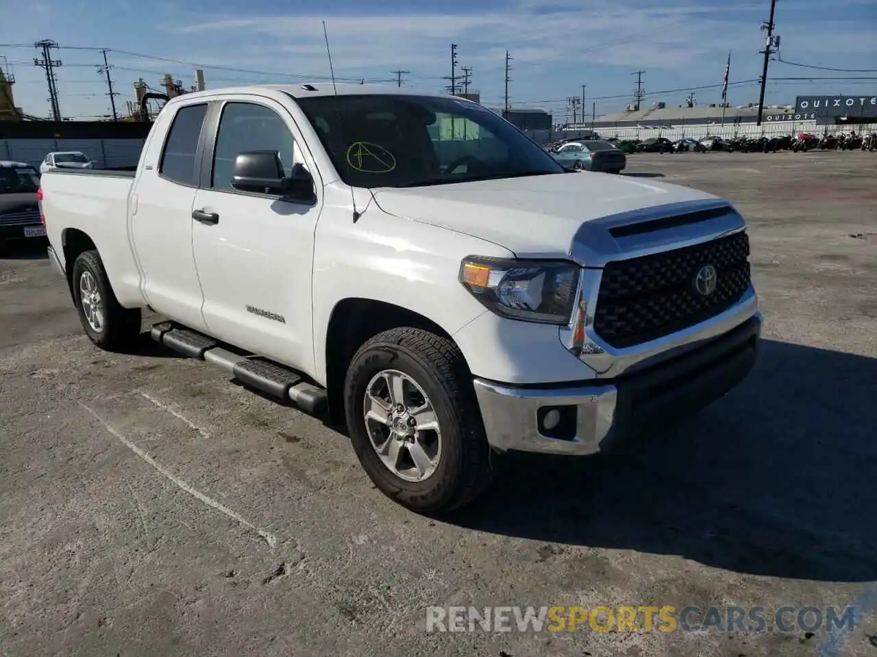 1 Photograph of a damaged car 5TFRM5F18KX141899 TOYOTA TUNDRA 2019