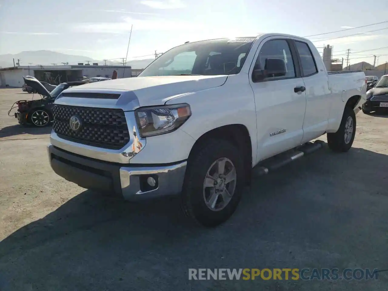 2 Photograph of a damaged car 5TFRM5F18KX141899 TOYOTA TUNDRA 2019