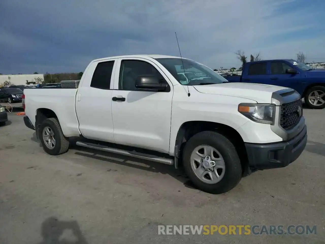 4 Photograph of a damaged car 5TFRM5F19KX135111 TOYOTA TUNDRA 2019