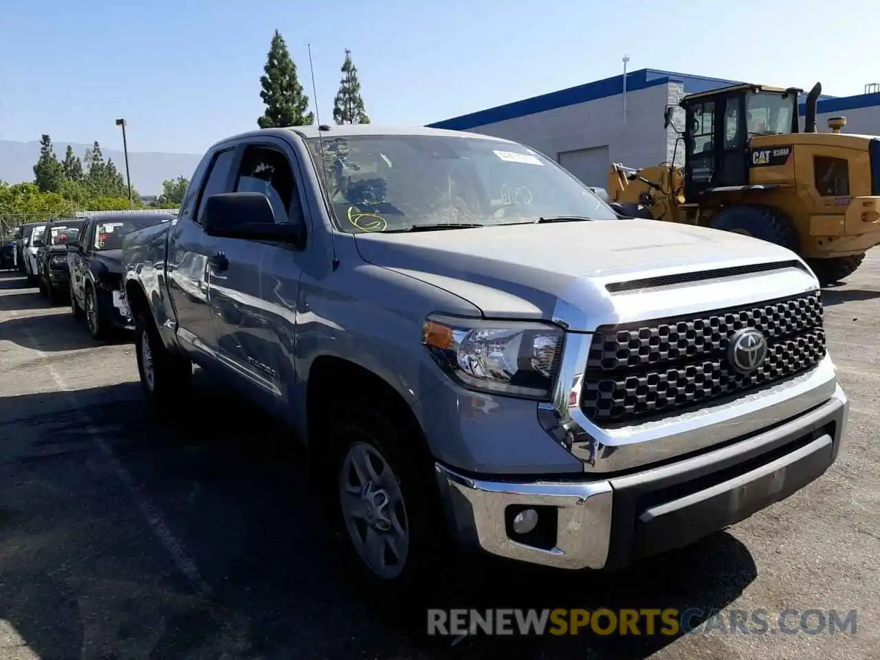 1 Photograph of a damaged car 5TFRM5F19KX138168 TOYOTA TUNDRA 2019