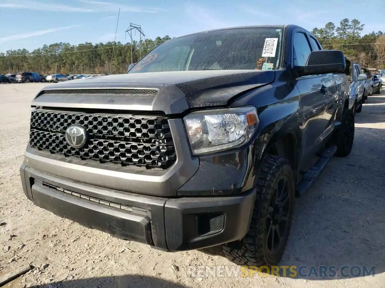 2 Фотография поврежденного автомобиля 5TFRM5F19KX141877 TOYOTA TUNDRA 2019