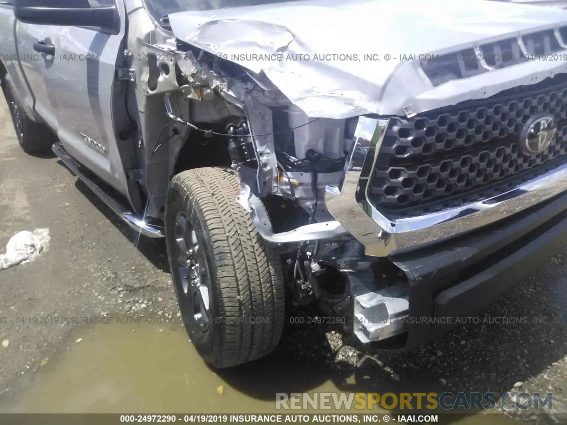 6 Фотография поврежденного автомобиля 5TFRM5F1XKX135442 TOYOTA TUNDRA 2019