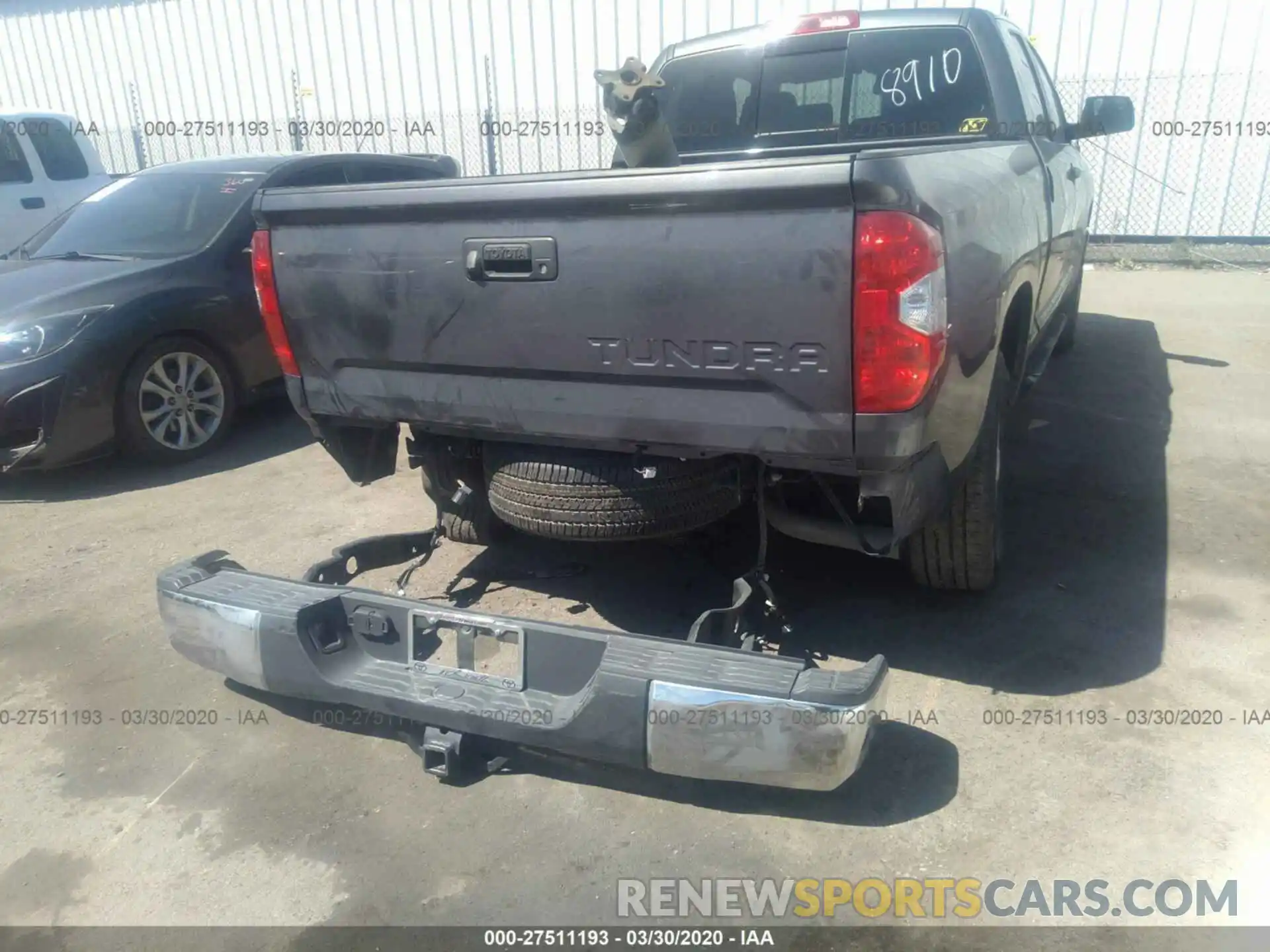 6 Photograph of a damaged car 5TFRM5F1XKX138910 TOYOTA TUNDRA 2019