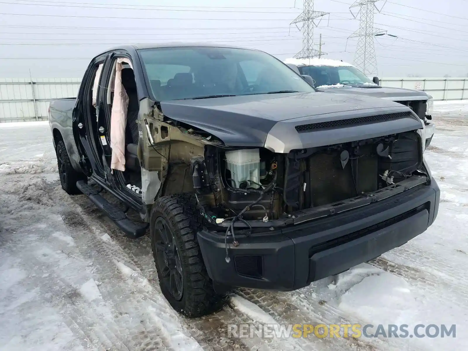 1 Photograph of a damaged car 5TFRM5F1XKX139216 TOYOTA TUNDRA 2019