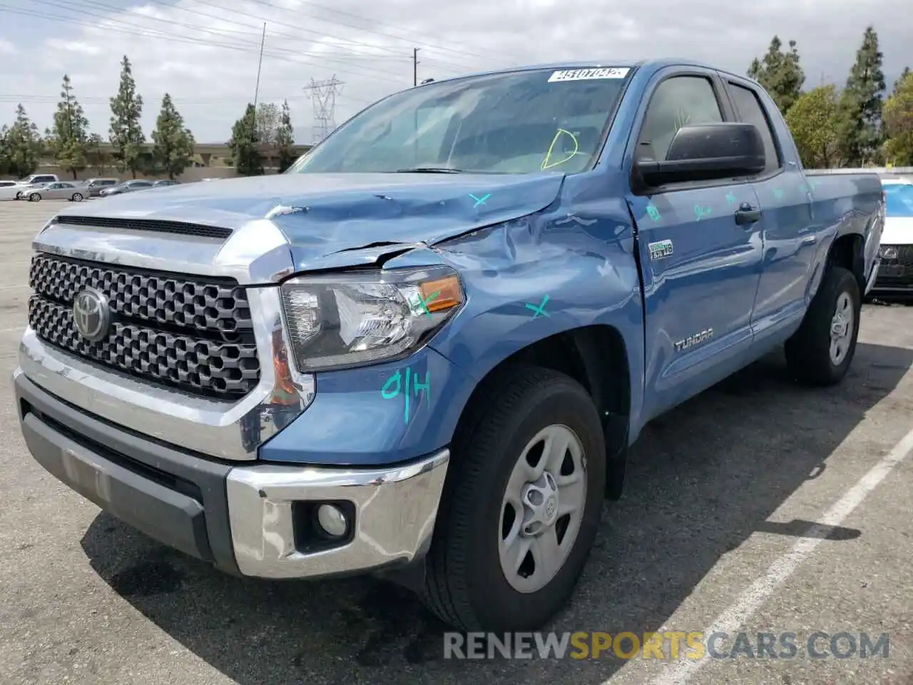 2 Photograph of a damaged car 5TFRY5F10KX253780 TOYOTA TUNDRA 2019