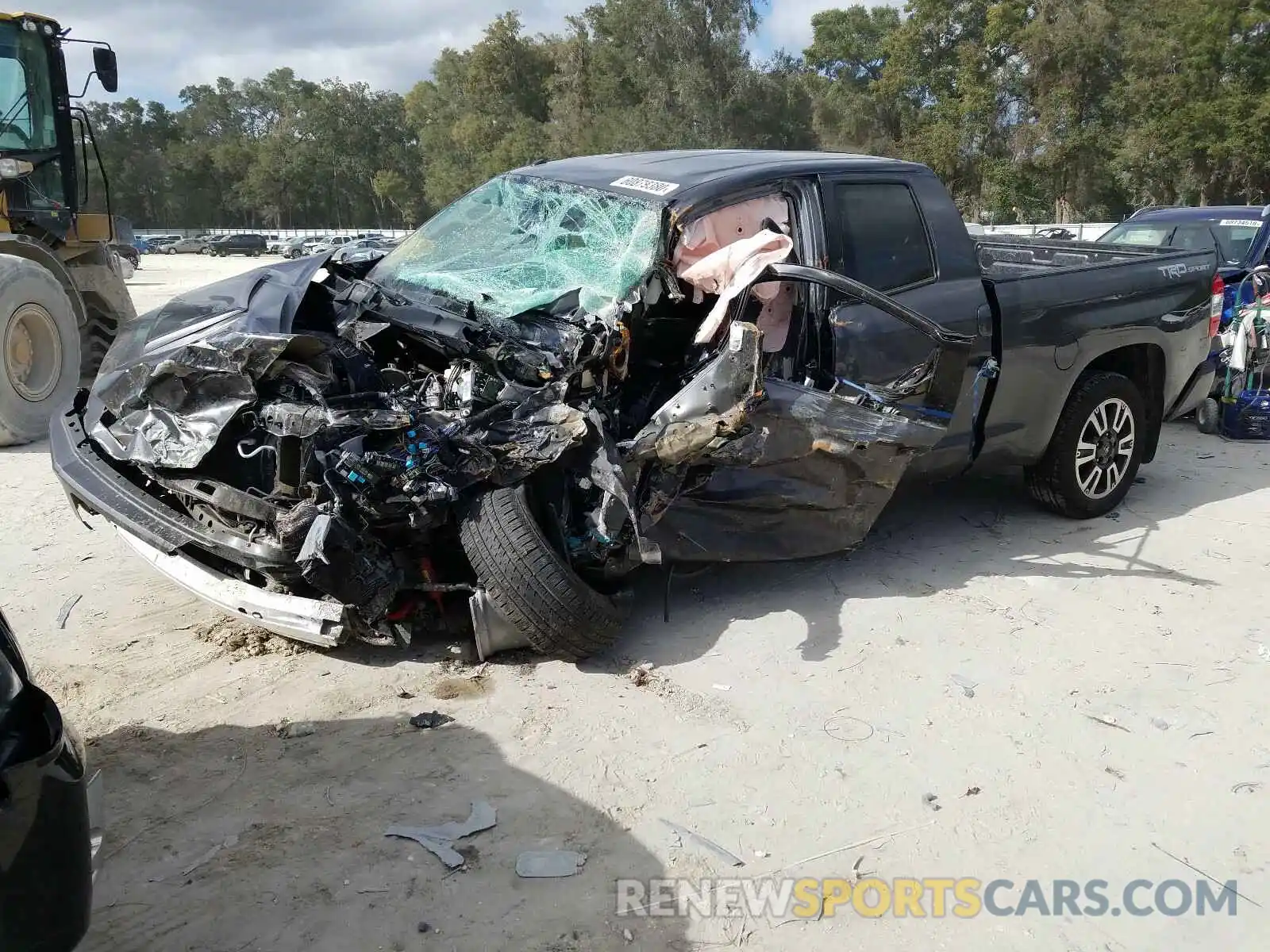 2 Photograph of a damaged car 5TFRY5F11KX254601 TOYOTA TUNDRA 2019