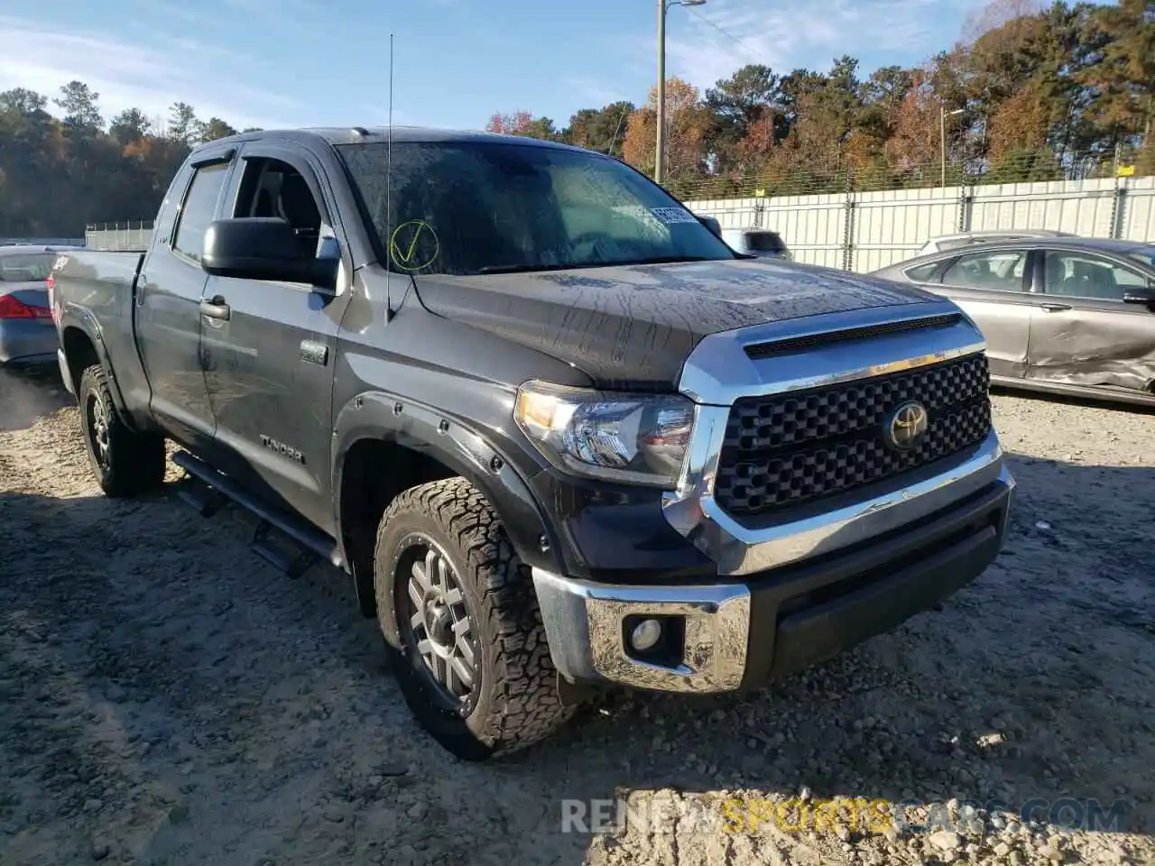 1 Photograph of a damaged car 5TFRY5F12KX249147 TOYOTA TUNDRA 2019