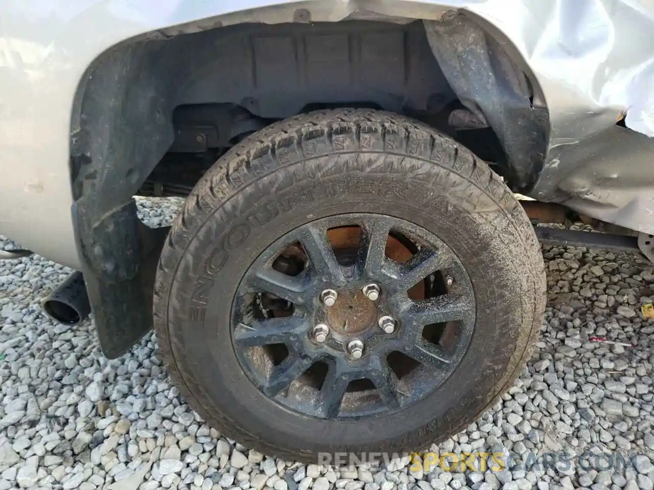 9 Photograph of a damaged car 5TFRY5F12KX254428 TOYOTA TUNDRA 2019