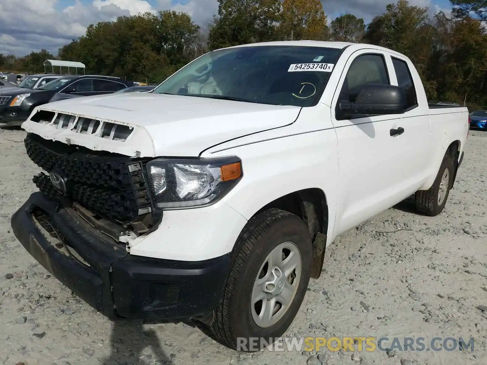 2 Photograph of a damaged car 5TFRY5F16KX253525 TOYOTA TUNDRA 2019