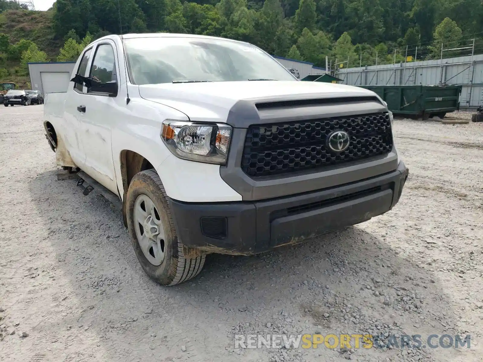 1 Photograph of a damaged car 5TFRY5F16KX254397 TOYOTA TUNDRA 2019