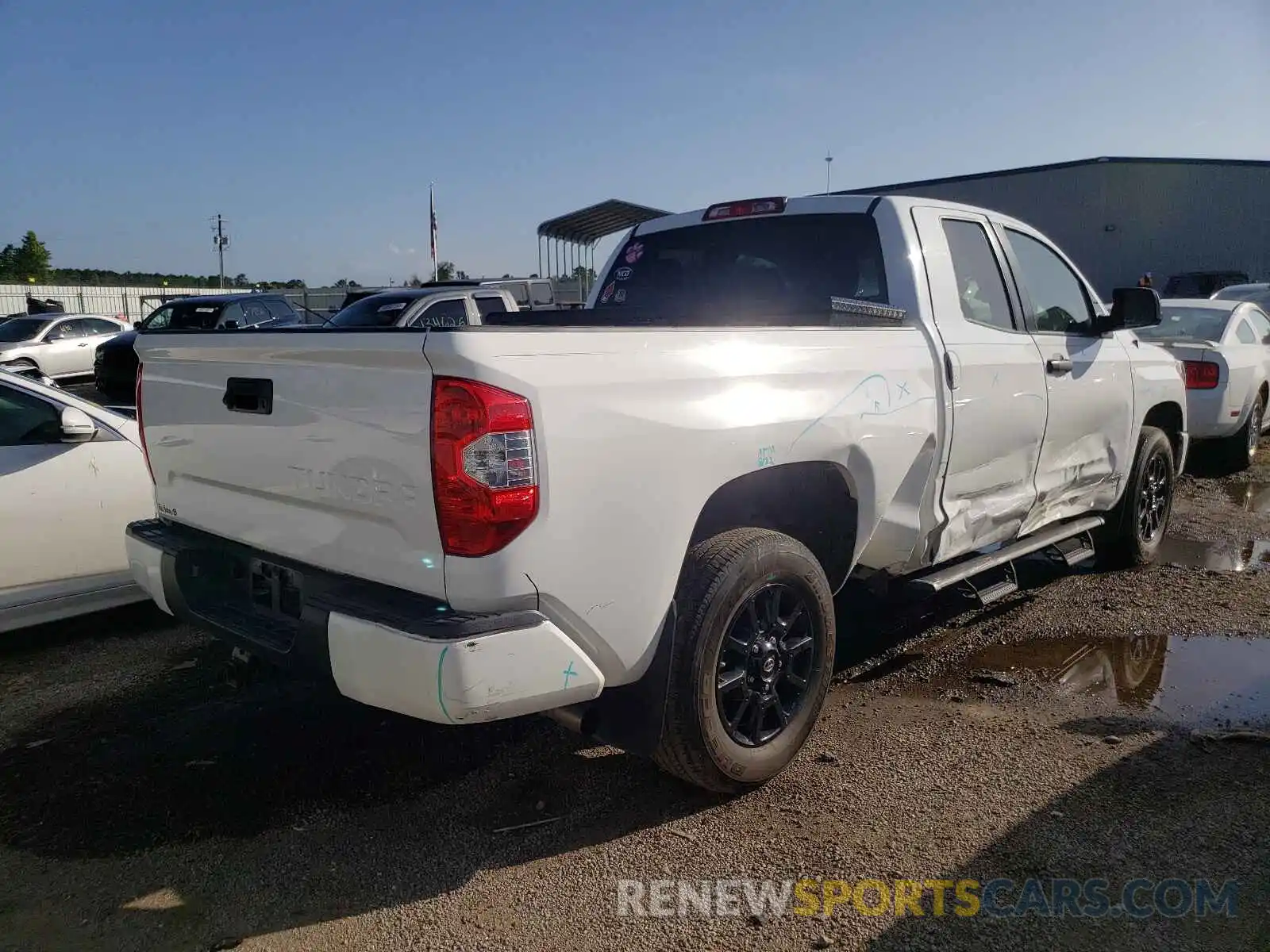 4 Photograph of a damaged car 5TFRY5F18KX249685 TOYOTA TUNDRA 2019