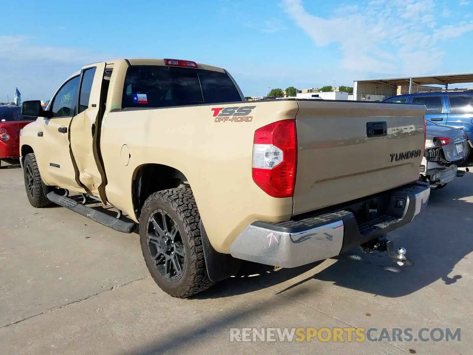 3 Photograph of a damaged car 5TFRY5F19KX244673 TOYOTA TUNDRA 2019