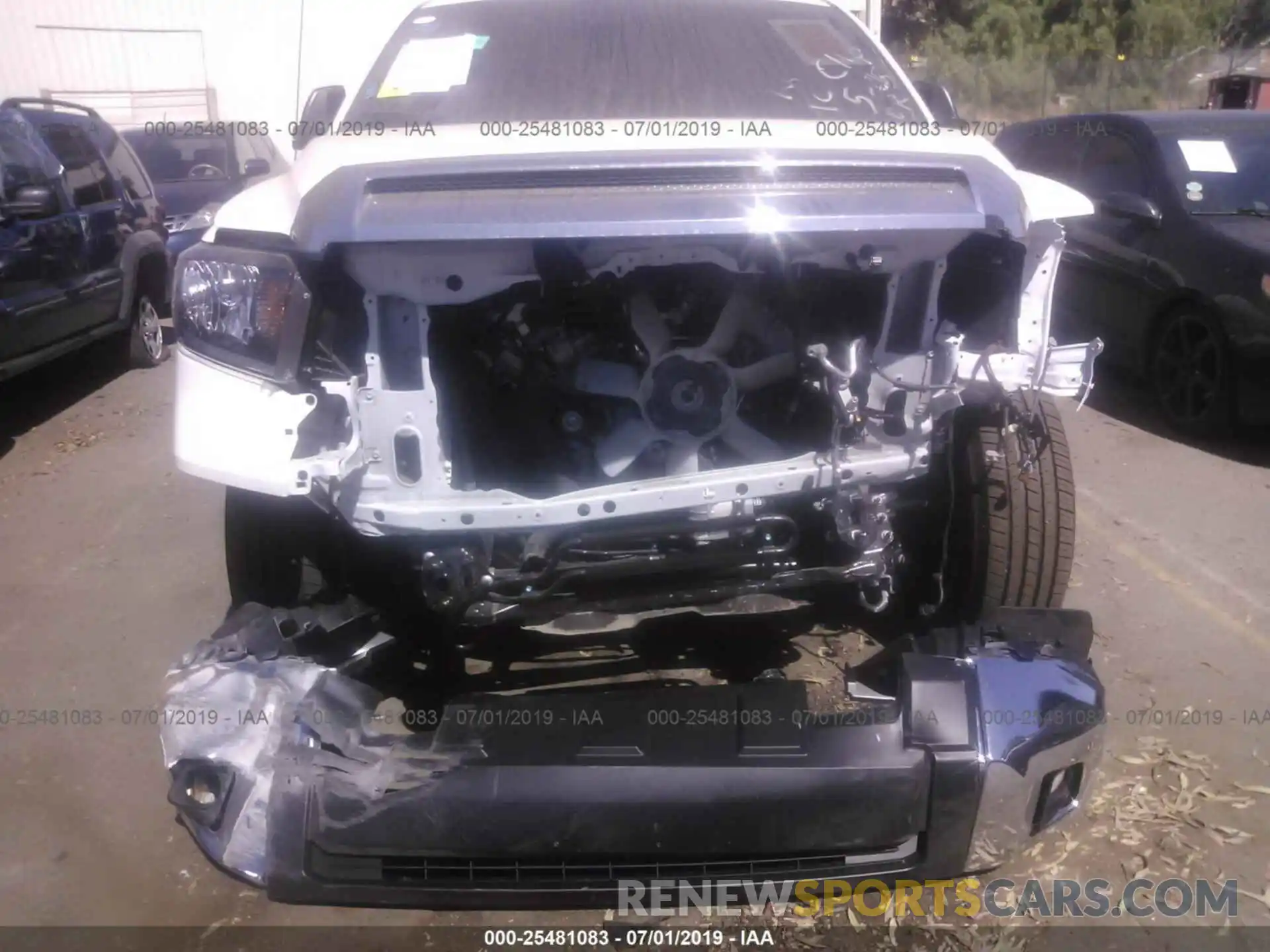 6 Photograph of a damaged car 5TFRY5F19KX251056 TOYOTA TUNDRA 2019