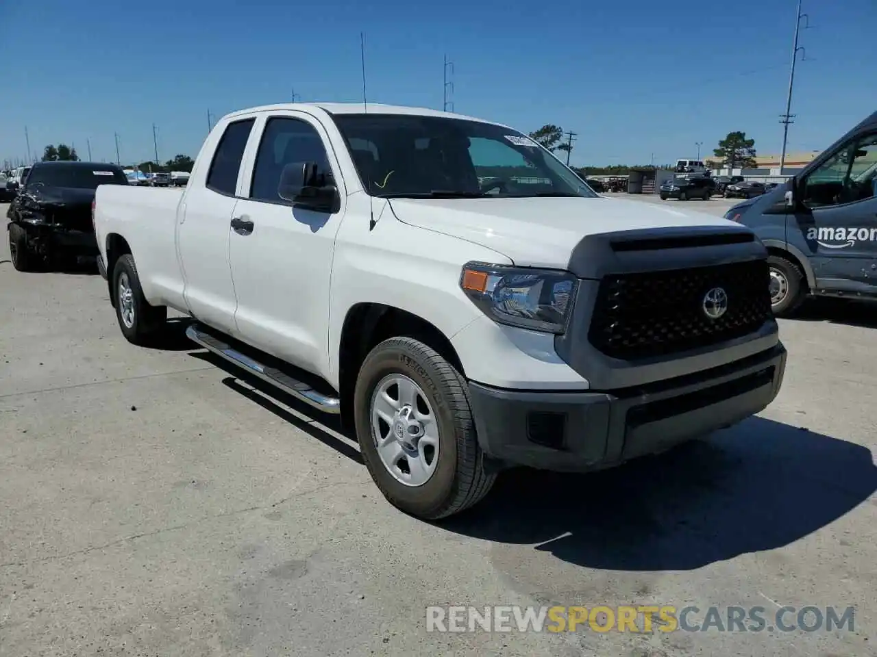 1 Photograph of a damaged car 5TFTY5F13KX010809 TOYOTA TUNDRA 2019