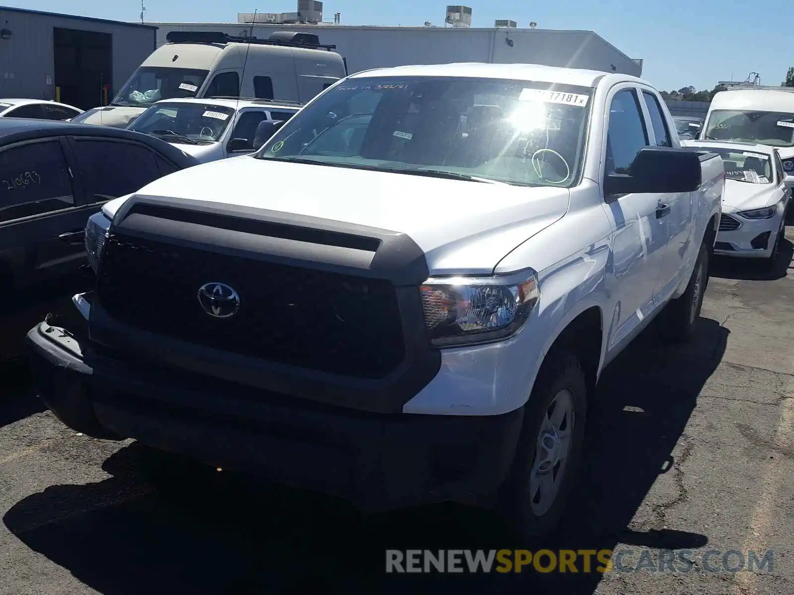 2 Photograph of a damaged car 5TFUM5F10KX080719 TOYOTA TUNDRA 2019