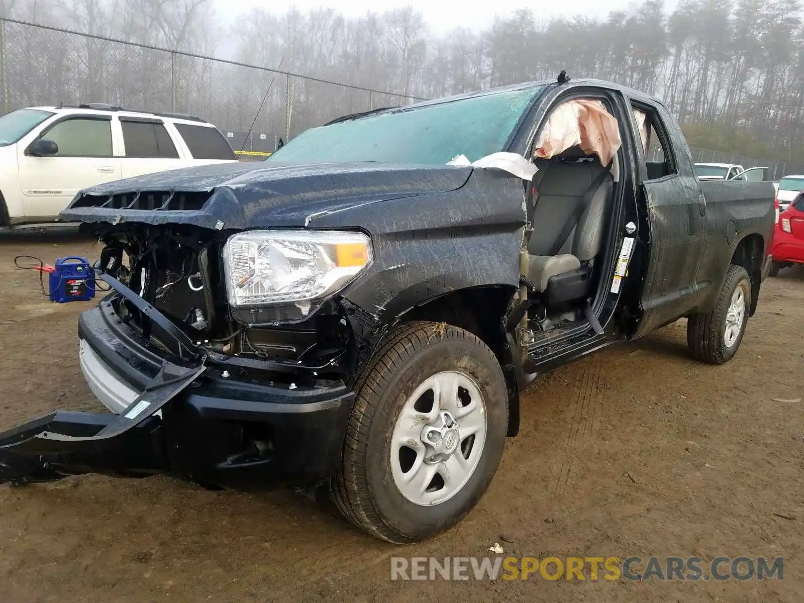 2 Photograph of a damaged car 5TFUM5F10KX082261 TOYOTA TUNDRA 2019