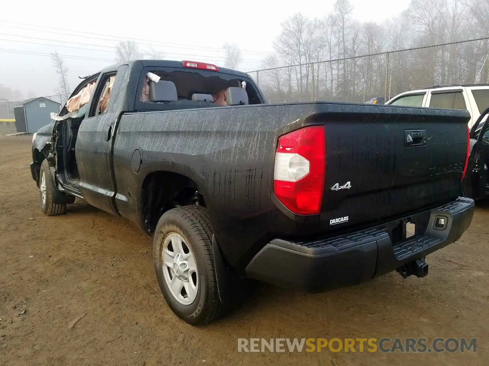 3 Photograph of a damaged car 5TFUM5F10KX082261 TOYOTA TUNDRA 2019