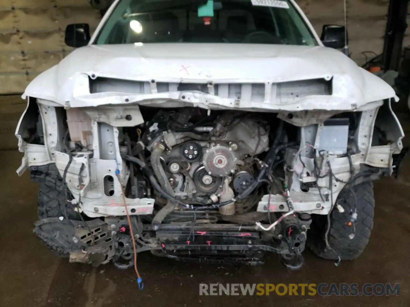 9 Photograph of a damaged car 5TFUM5F11KX082379 TOYOTA TUNDRA 2019