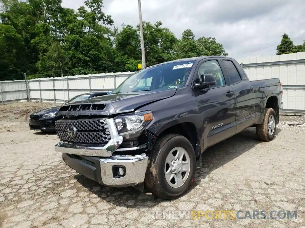 2 Photograph of a damaged car 5TFUM5F13KX083629 TOYOTA TUNDRA 2019